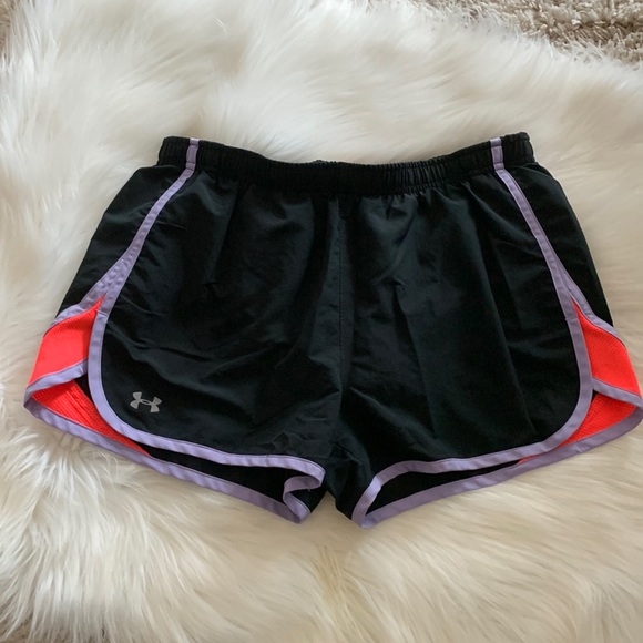 Under Armour Pants - Under Armour Black Running Shorts